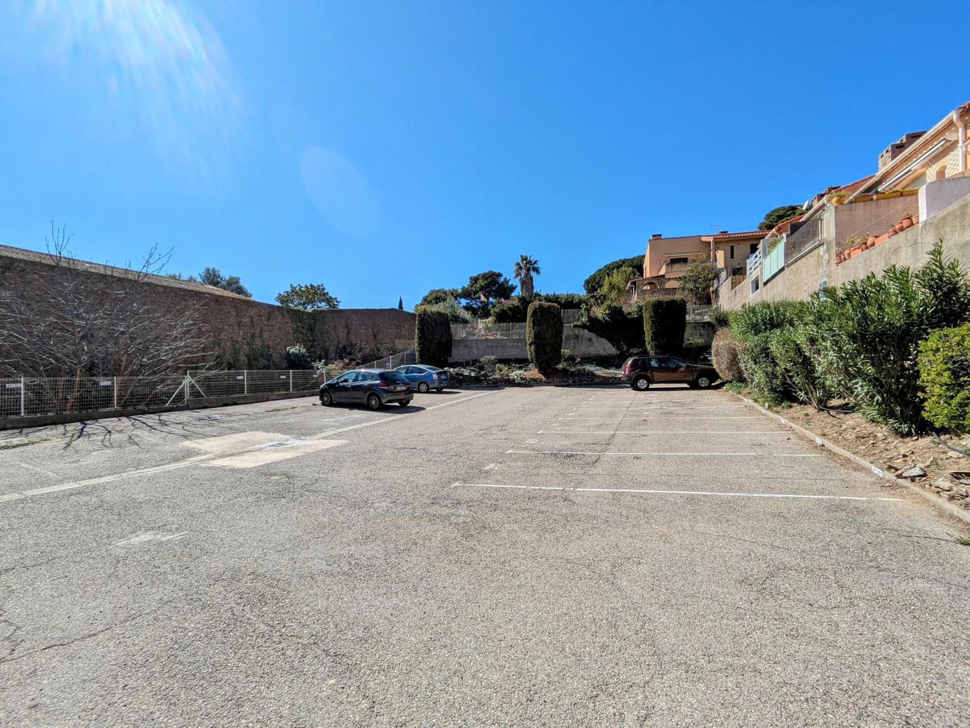 Appartement Central Avec Parking, Terrasse Et Wifi 科利尤尔 外观 照片